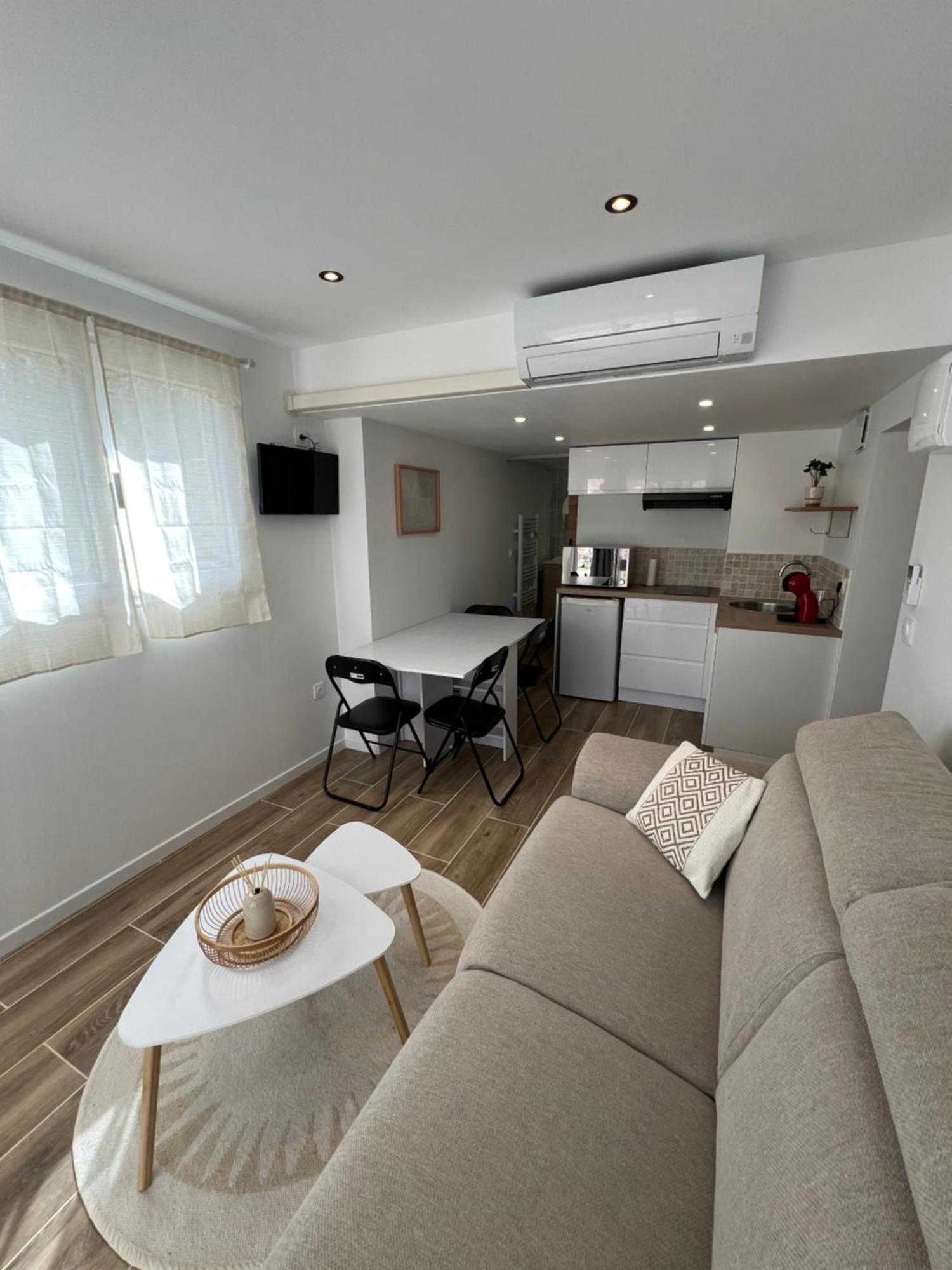 Appartement T2 Avec Jardin Puget-sur Argens Exterior photo